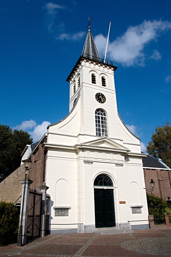 goeree overflakkee goeree-overflakkee eiland goedereede dirksland middelharnis sommelsdijk oostflakkee hdr molen strand badplaats